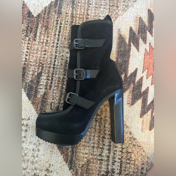 Pierre Hardy Shoes - Pierre Hardy Boots $700 MSRP